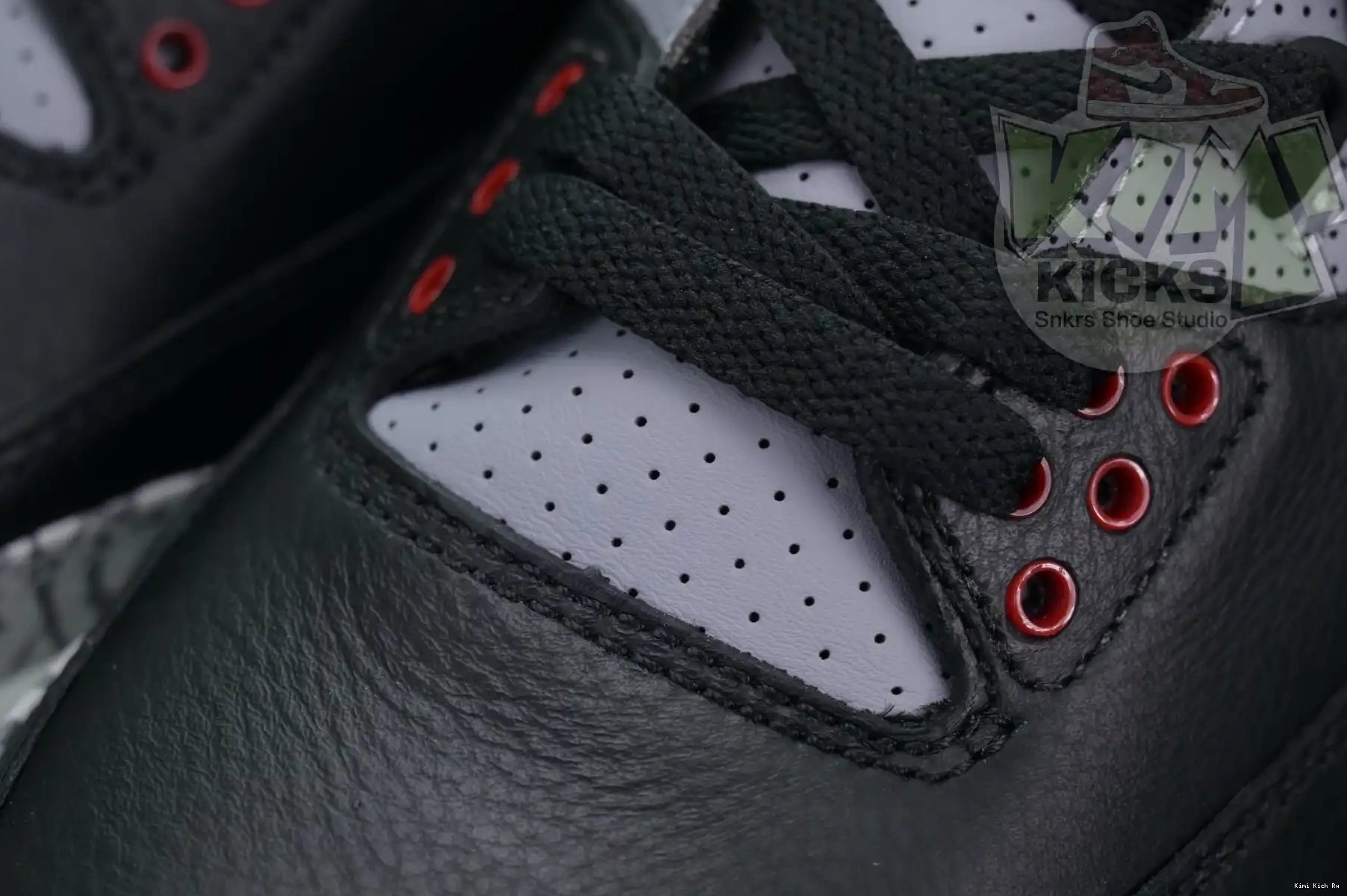 Kimikick Jordan Air Reimagined” 3“Black Cement 0822